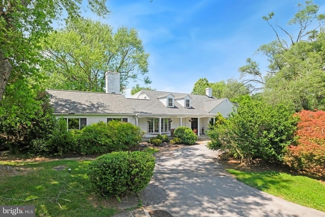 10600 Red Barn Lane - Photo 1