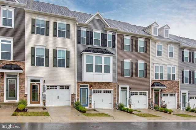 7523 Bharat Way - Photo 1
