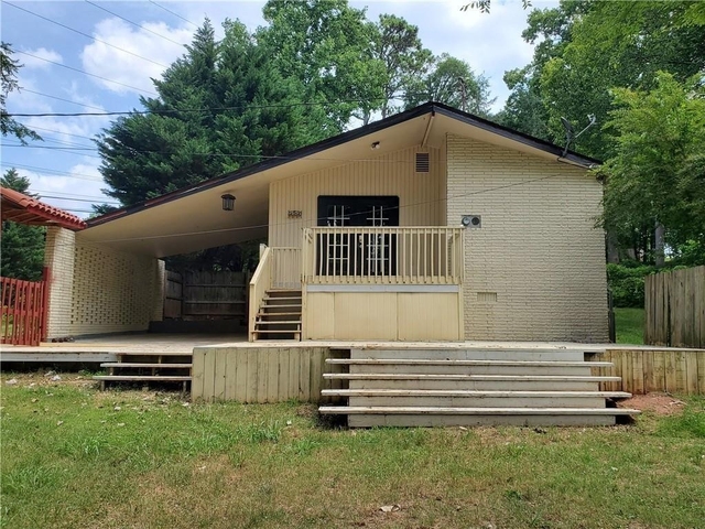931 Auburn Road - Photo 1
