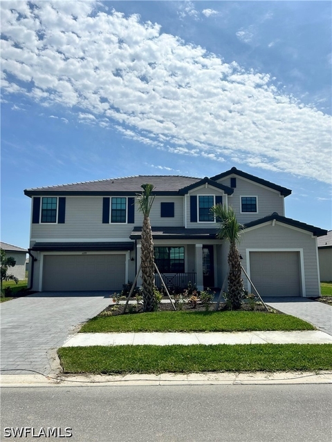 11299 Canopy Loop - Photo 1