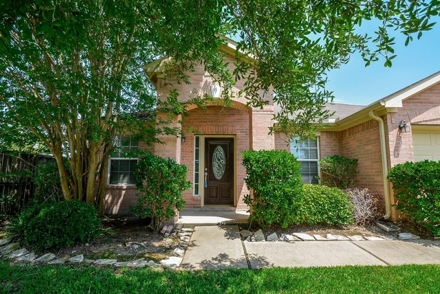15318 Marlowe Grove Drive - Photo 1