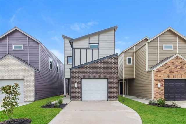15236 Estrella East - Photo 1