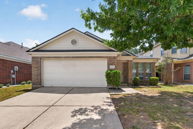 12214 Carriage Oak Circle - Photo 1
