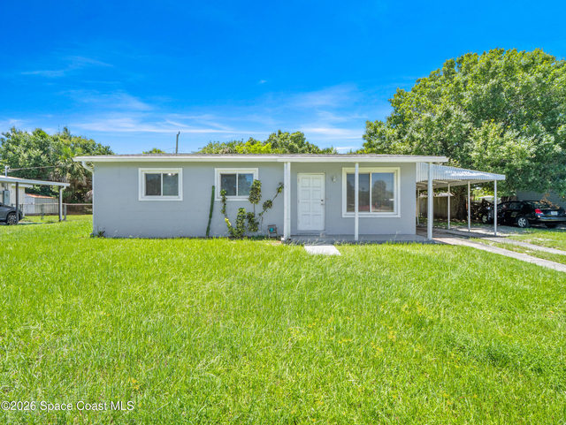 311 W University Boulevard - Photo 1