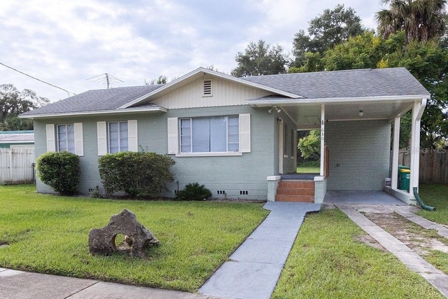 630 E Indiana Avenue - Photo 1