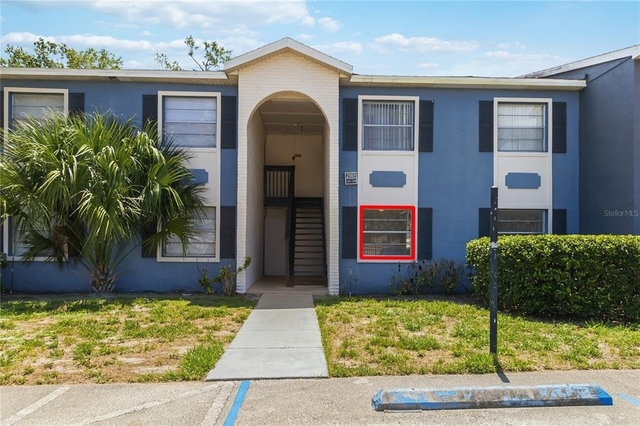 2569 N Alafaya Trail - Photo 1