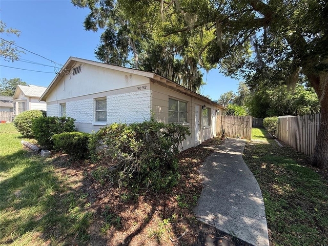 912 Sw 6th Avenue - Photo 1