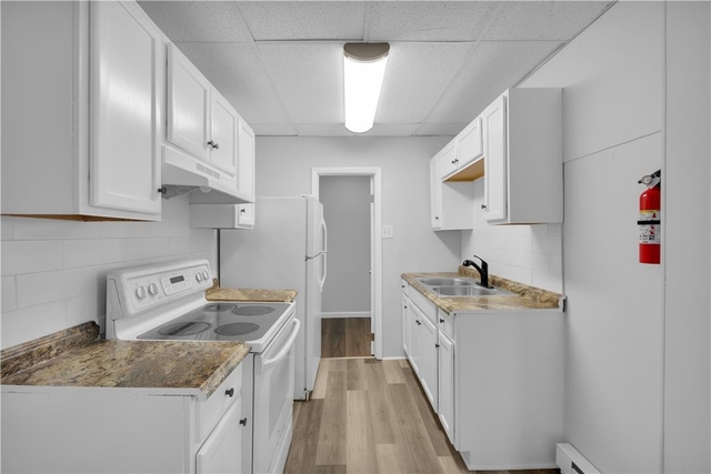 149 W Ridge Street - Photo 1
