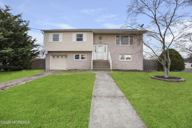546 George Road - Photo 1