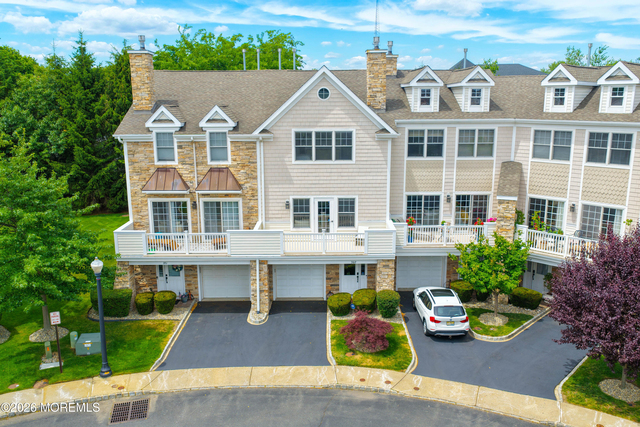 302 Villa Drive - Photo 1