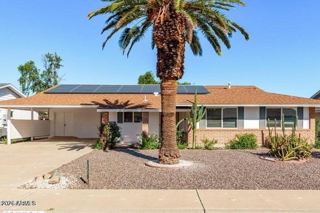 10034 W Concord Avenue - Photo 1