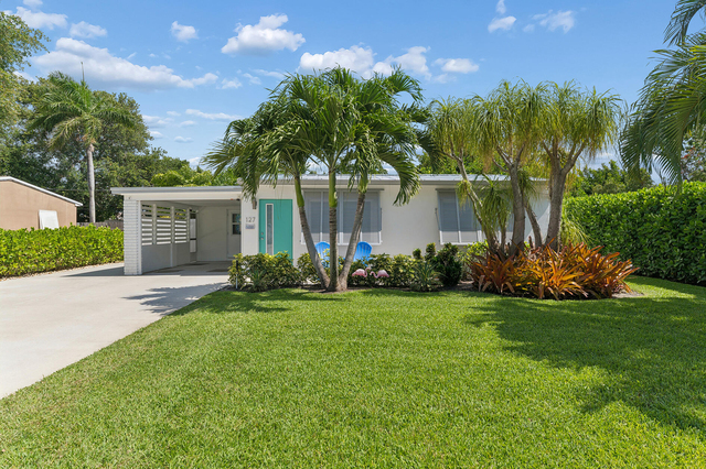 127 Sw 10th Avenue - Photo 1