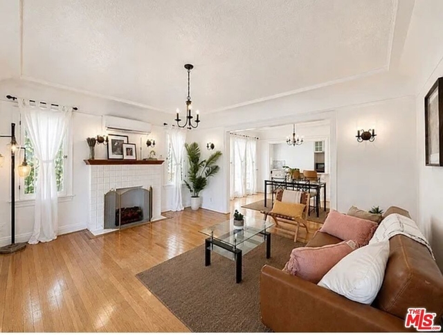 837 5th Street - Photo 1