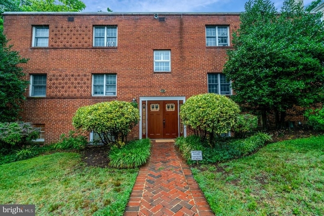 110 Wise St S - Photo 1