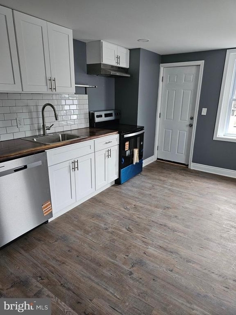 50 Old Lancaster Road - Photo 1