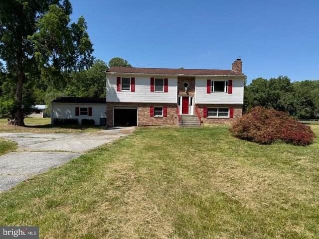16400 Candy Hill Road - Photo 1
