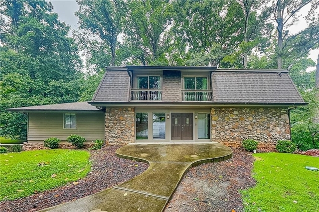 4623 Huntridge Drive Ne - Photo 1