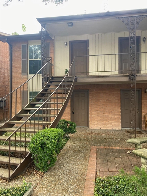 1523 Heights Boulevard - Photo 1