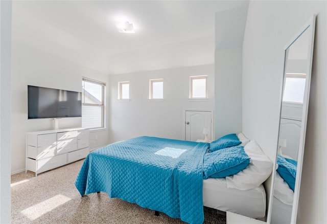 8327 Threadfin Way - Photo 1