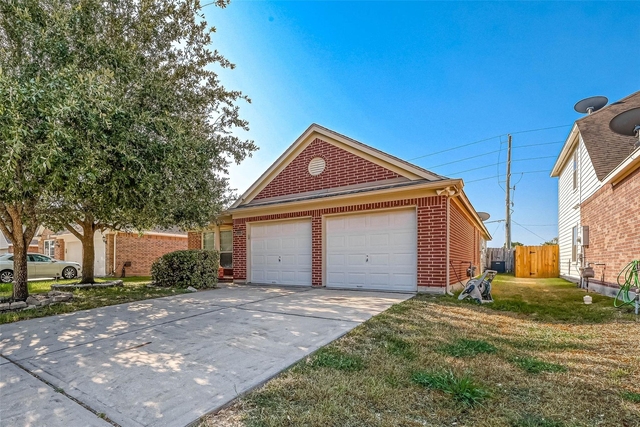 3403 Sparta Drive - Photo 1