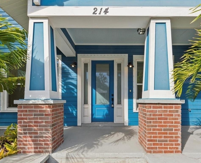 214 E Floribraska Avenue - Photo 1