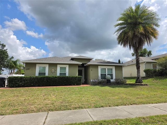 2215 Kingscrest Circle - Photo 1