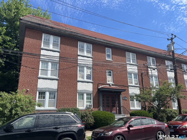24 Circular Avenue - Photo 1