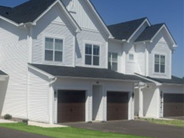 407 Erie Ridge Drive - Photo 1