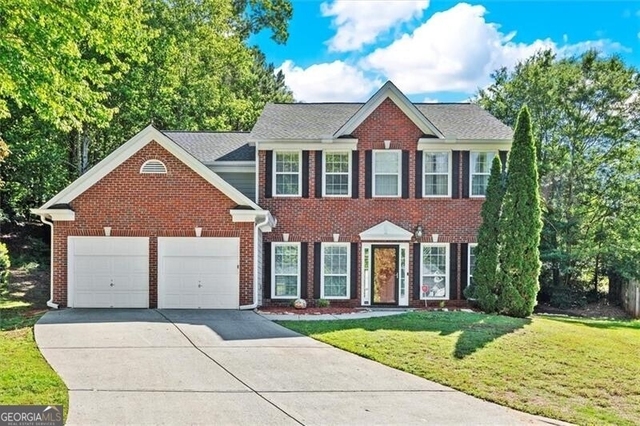4220 Hunters Green Way Ne - Photo 1