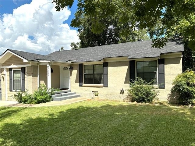 3835 Hawick Lane - Photo 1