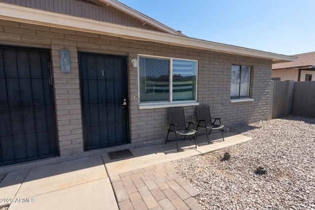 550 W 9th Street - Photo 1