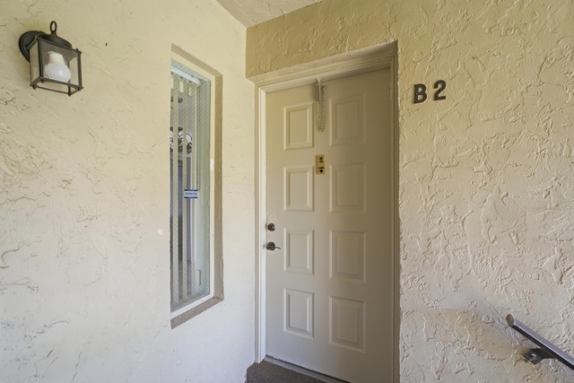 518 Shady Pine Way - Photo 1