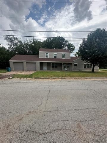 701 Hulme Street - Photo 1