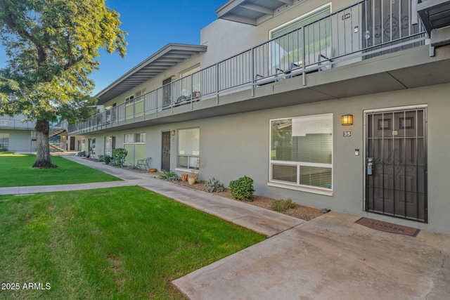 7141 N 16th Street - Photo 1
