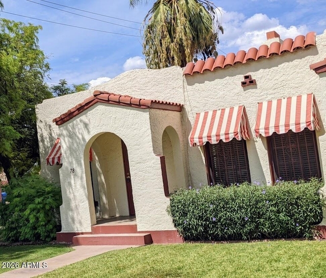 78 W Vernon Avenue - Photo 1