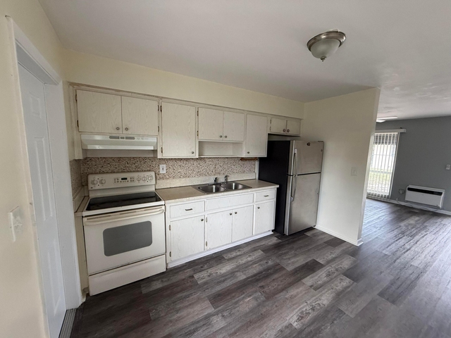 4109 Sw 24th Street - Photo 1