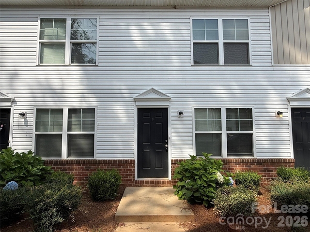 2029 Oakdale Road - Photo 1