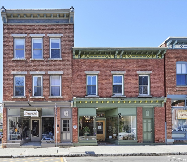 457 Main St - Photo 1