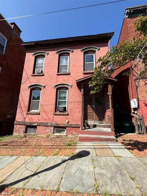185 Union Street - Photo 1