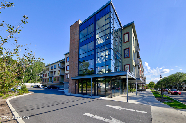 116 West Avenue - Photo 1