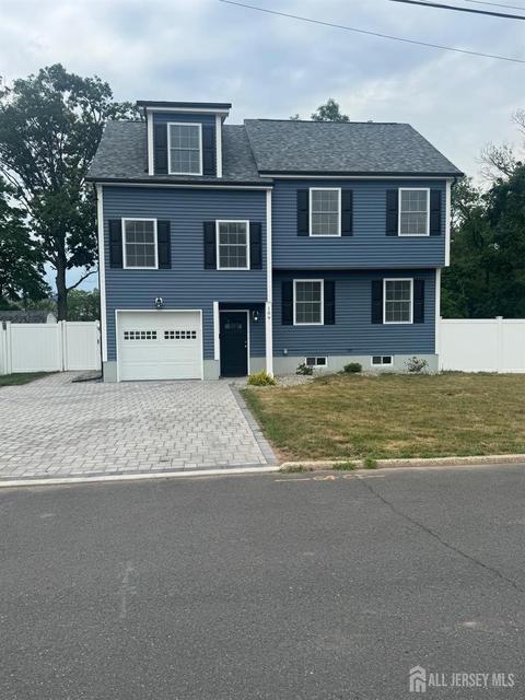 109 Pearl Place - Photo 1
