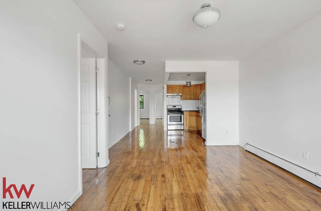 656 Kosciuszko Street - Photo 1