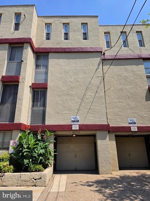 4035 Baltimore Avenue - Photo 1