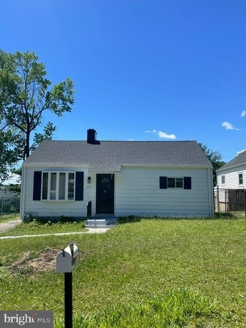2715 Crest Avenue - Photo 1