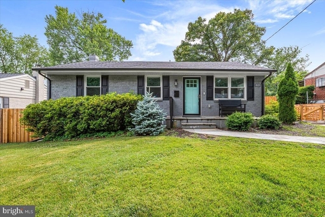 4610 Coachway Drive - Photo 1