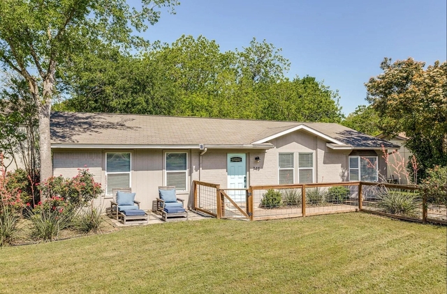 748 Wales Way - Photo 1