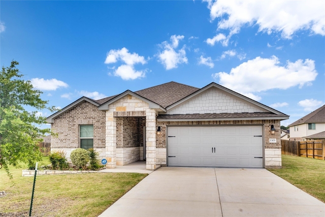 1303 Prospector Trl - Photo 1
