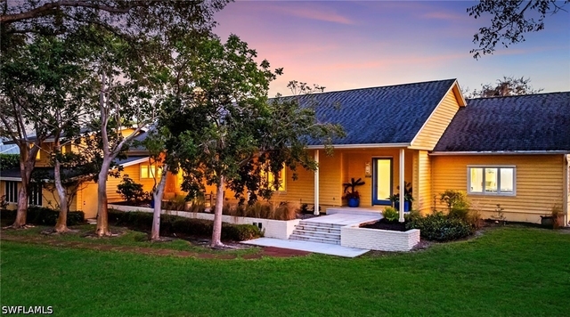 586 Yucca Road - Photo 1