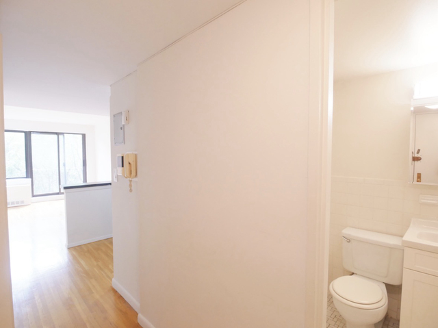 315 East 85th Street - Photo 1