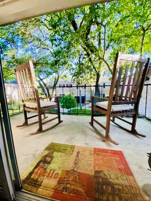7900 Westheimer Road - Photo 1